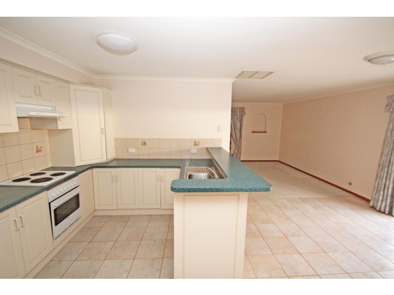 16A Railway Terrace, Renmark SA 5341