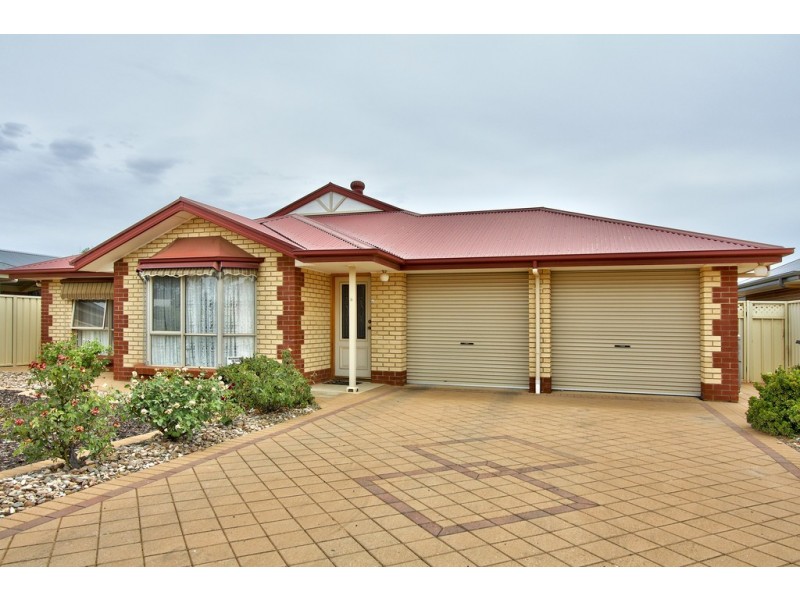 5 Torrens Street, Loxton SA 5333