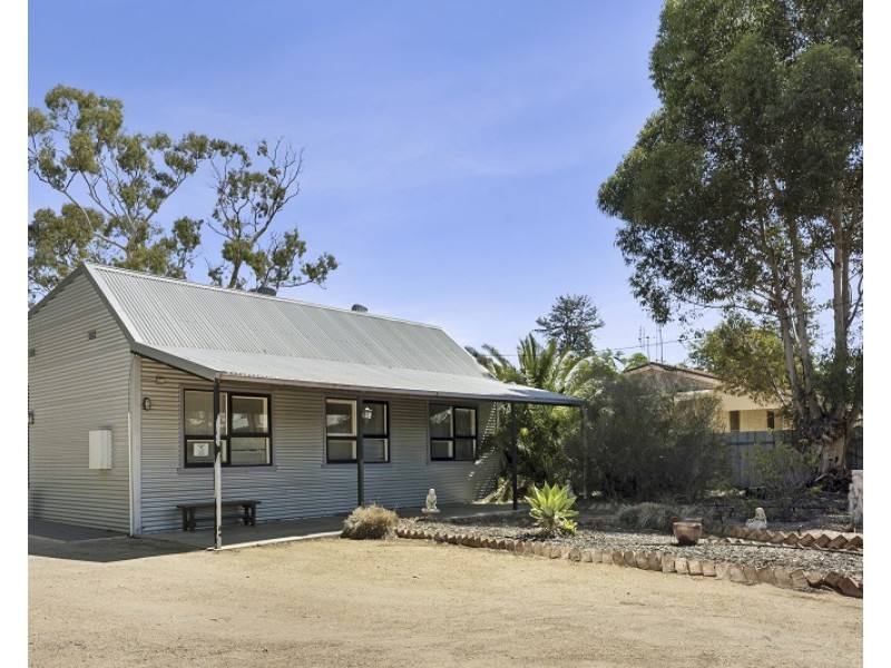 26 Muscat Avenue, Berri SA 5343