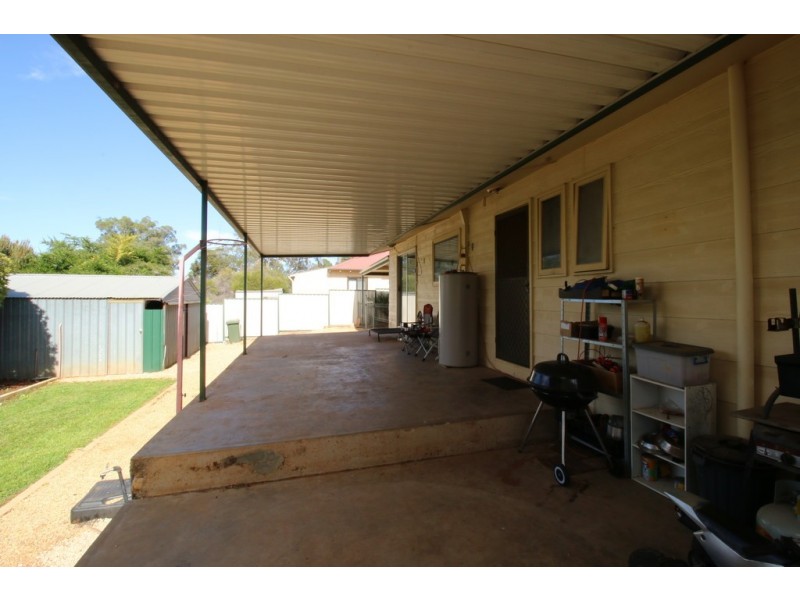 280 Alamein Avenue, Loxton SA 5333