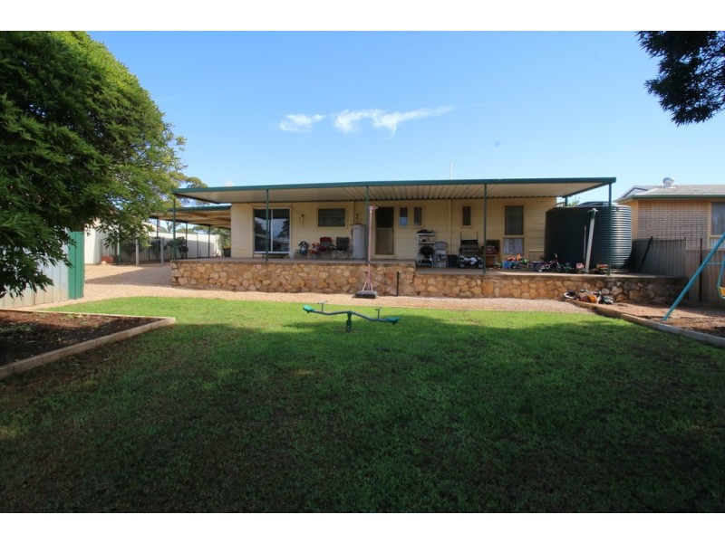 280 Alamein Avenue, Loxton SA 5333