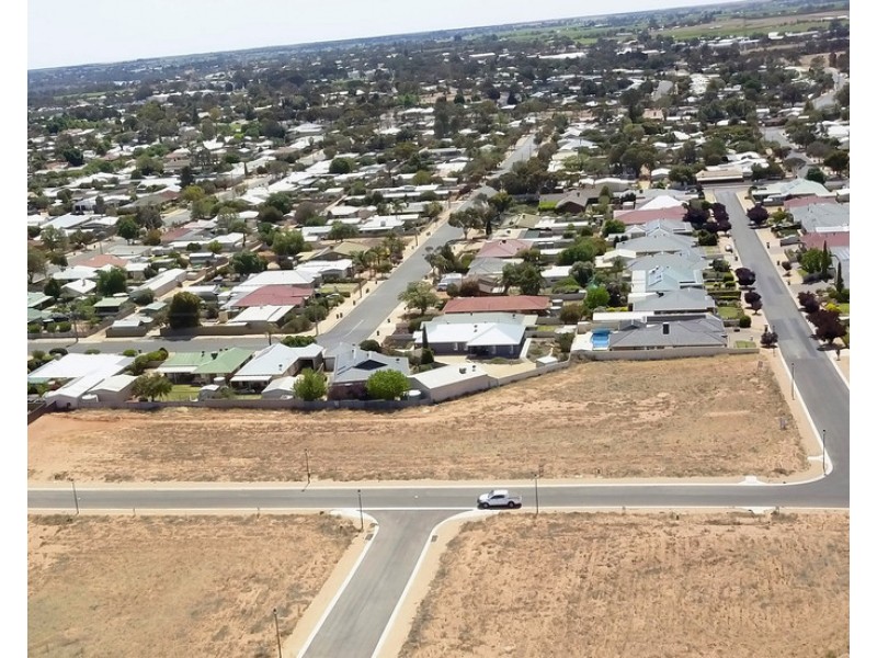 Lots 4-96 Eime Drive, Loxton SA 5333