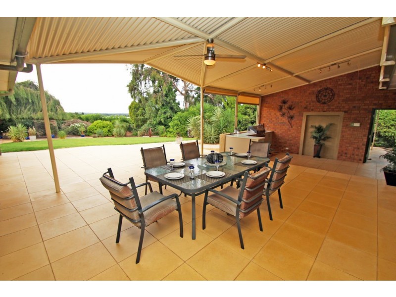 195 Chowilla Street, Renmark SA 5341