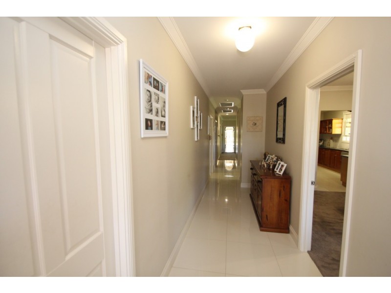 17 Twenty First Street, Renmark SA 5341