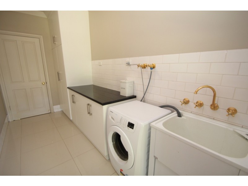 17 Twenty First Street, Renmark SA 5341