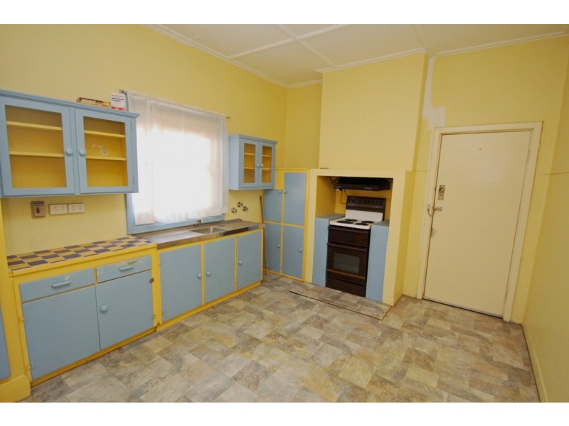 25 Seventeenth Street, Renmark SA 5341