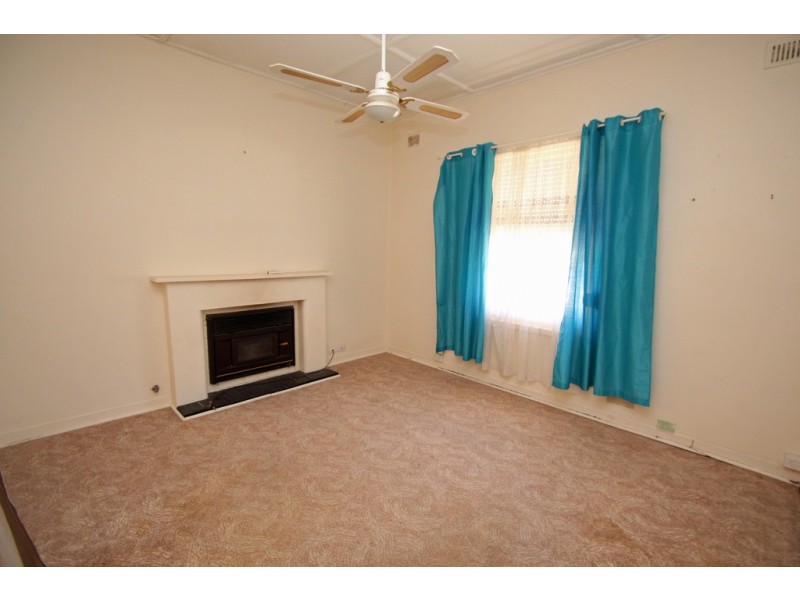 25 Seventeenth Street, Renmark SA 5341