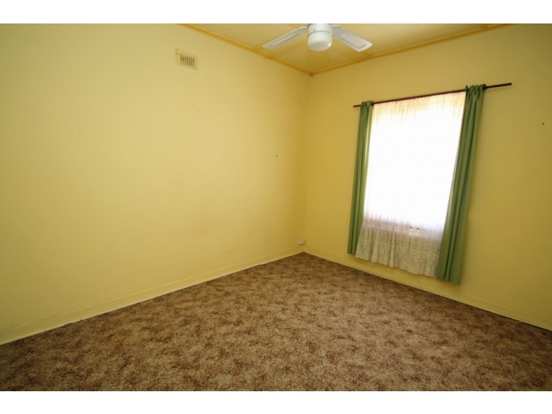 25 Seventeenth Street, Renmark SA 5341