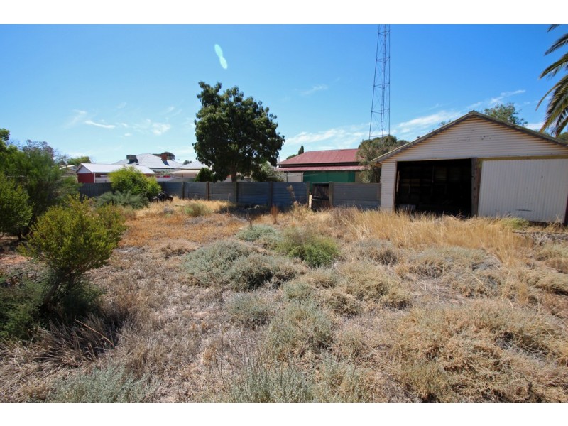 25 Seventeenth Street, Renmark SA 5341