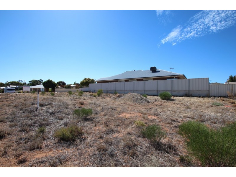 2 Ian Drive, Paringa SA 5340