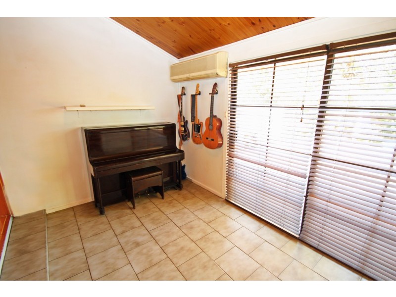 589 Chowilla Street, Renmark SA 5341