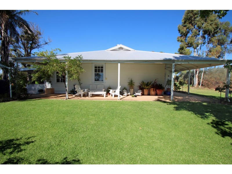 589 Chowilla Street, Renmark SA 5341