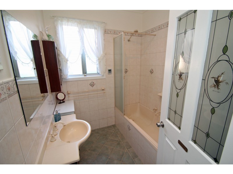 25 Sixteenth Street, Renmark SA 5341