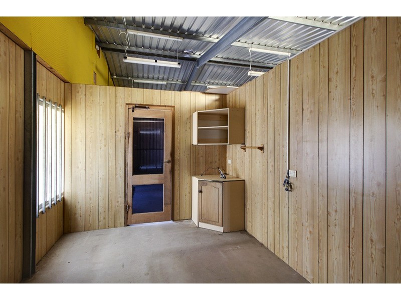 6 and 12 Cnr. Sturt H/Way and Thelma Rd, Barmera SA 5345