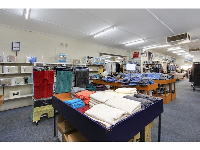 18-20 East Terrace, Loxton SA 5333