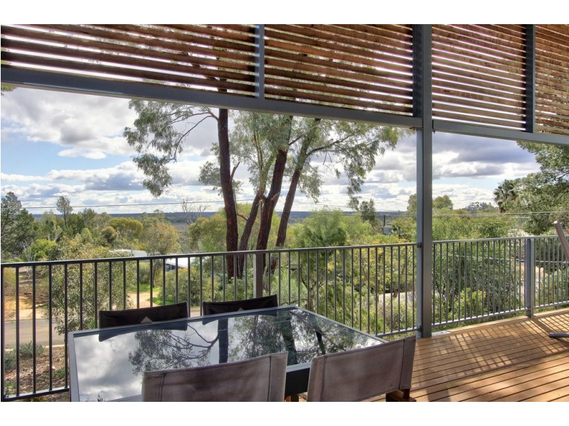 18 Sherwood Avenue, Loxton SA 5333