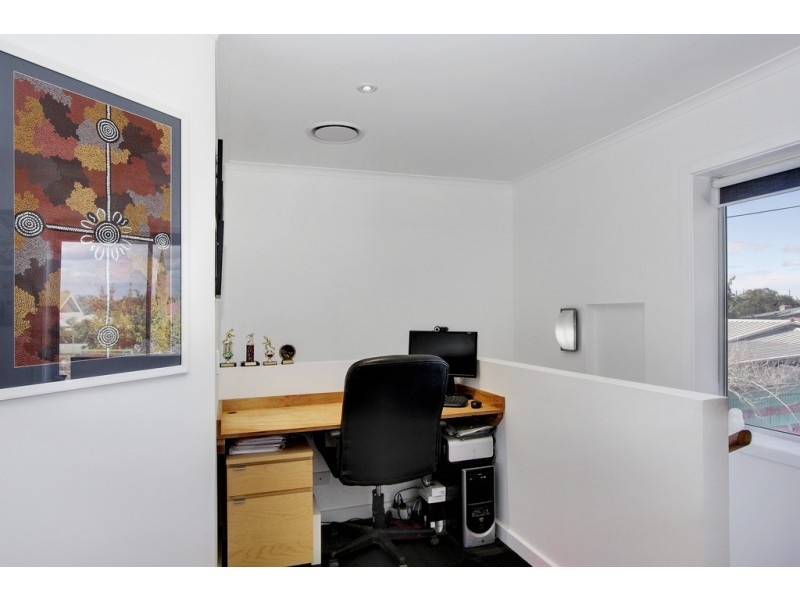 18 Sherwood Avenue, Loxton SA 5333