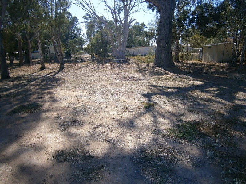 2 Third Street, Blanchetown SA 5357