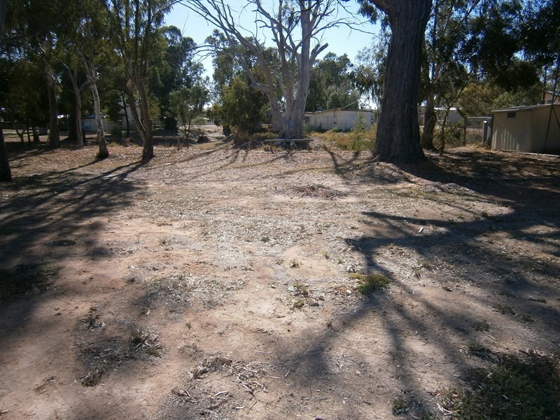 2 Third Street, Blanchetown SA 5357