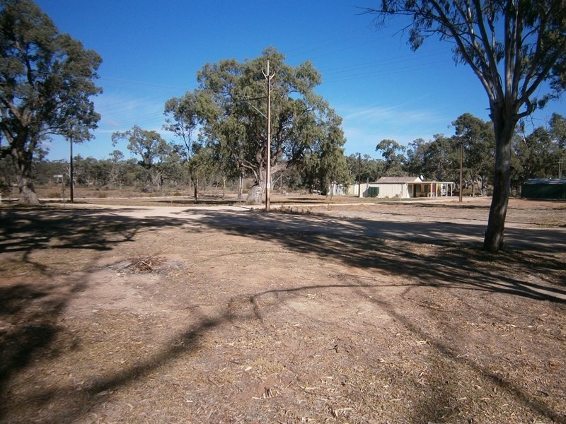 2 Third Street, Blanchetown SA 5357