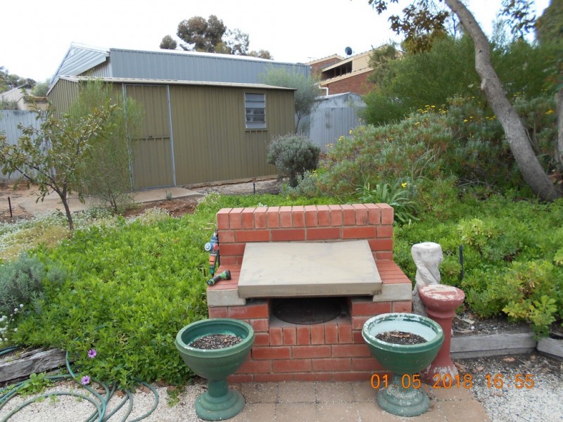 4 Viviancock Street, Berri SA 5343