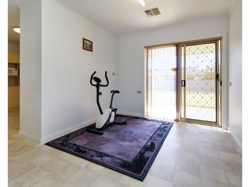 13 Petch Street, Loxton SA 5333