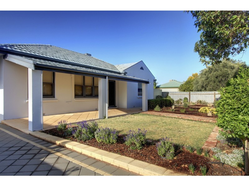 43 Wodonga Avenue, Loxton SA 5333