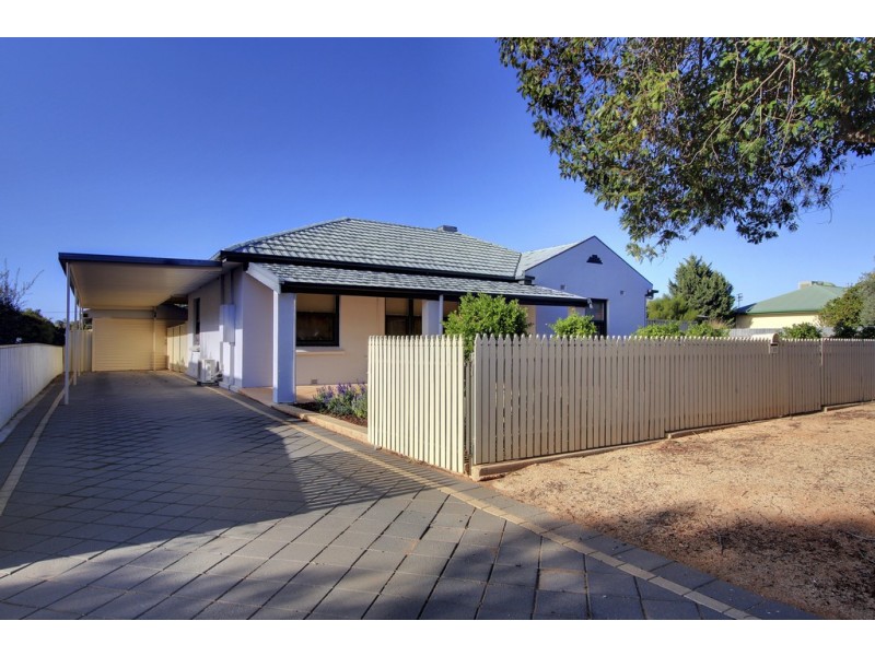43 Wodonga Avenue, Loxton SA 5333