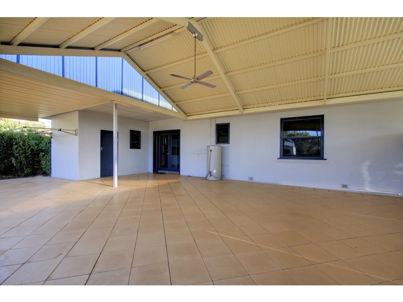 43 Wodonga Avenue, Loxton SA 5333