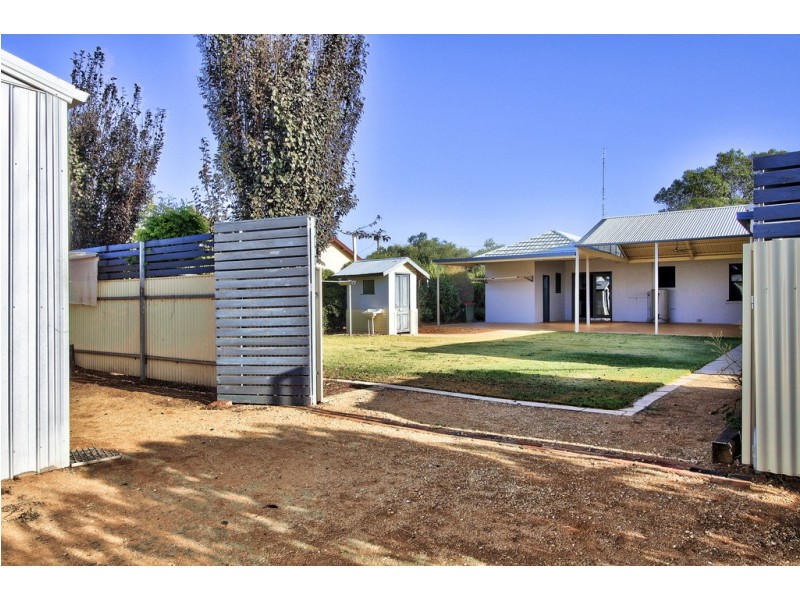43 Wodonga Avenue, Loxton SA 5333