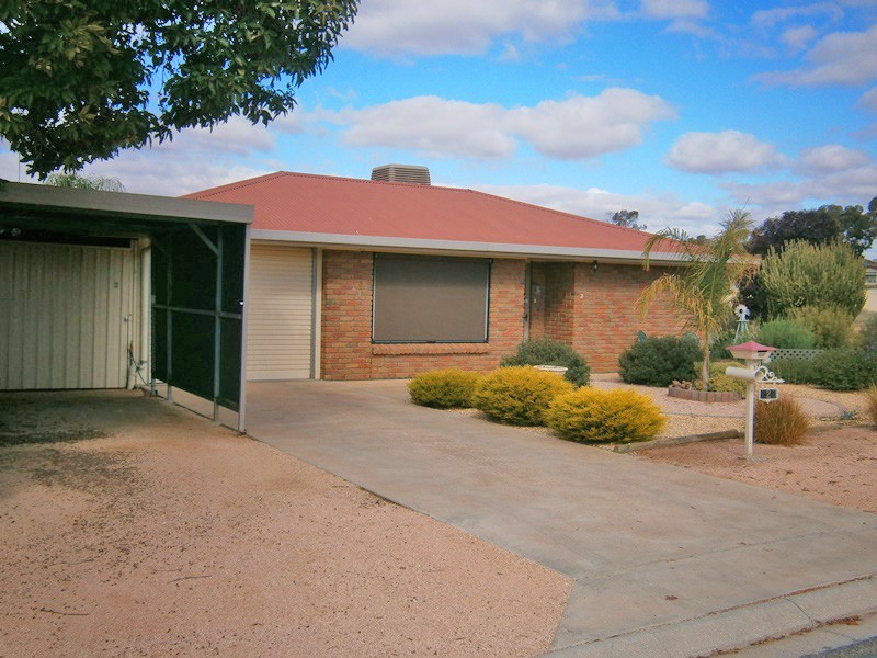 2/2 Fulwood Street, Waikerie SA 5330