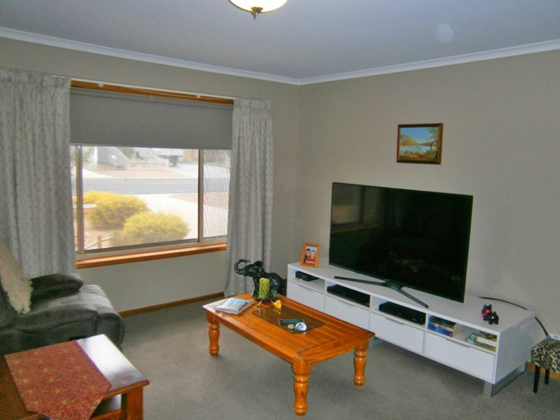 2/2 Fulwood Street, Waikerie SA 5330