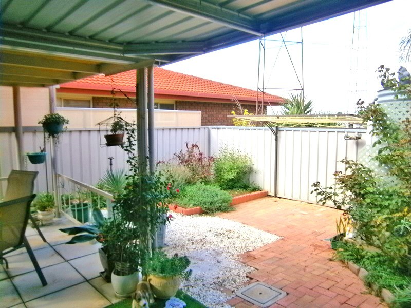 2/2 Fulwood Street, Waikerie SA 5330