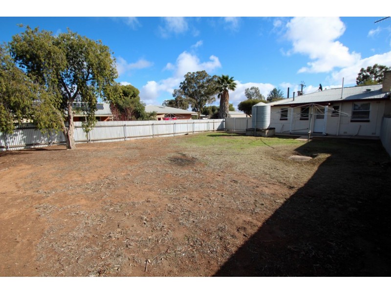 27 Acacia Crescent, Renmark SA 5341