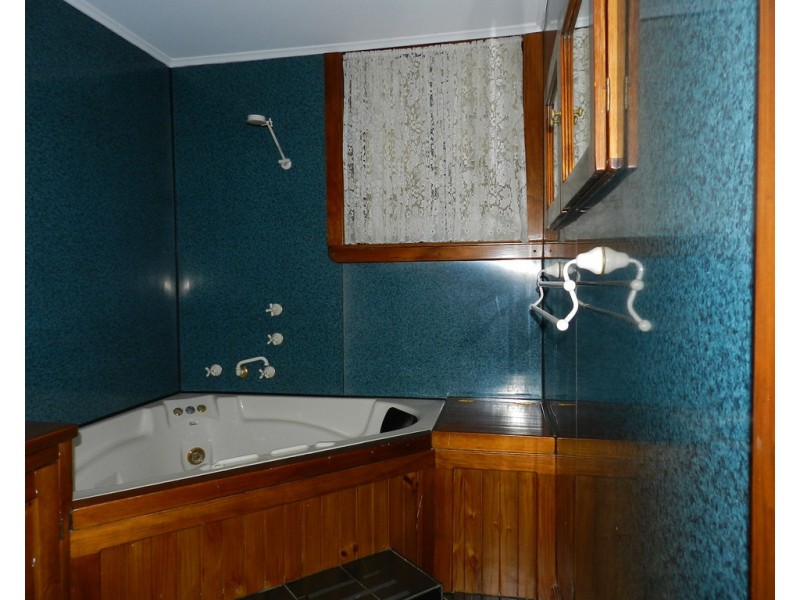 15 Garrett Road, Glossop SA 5344