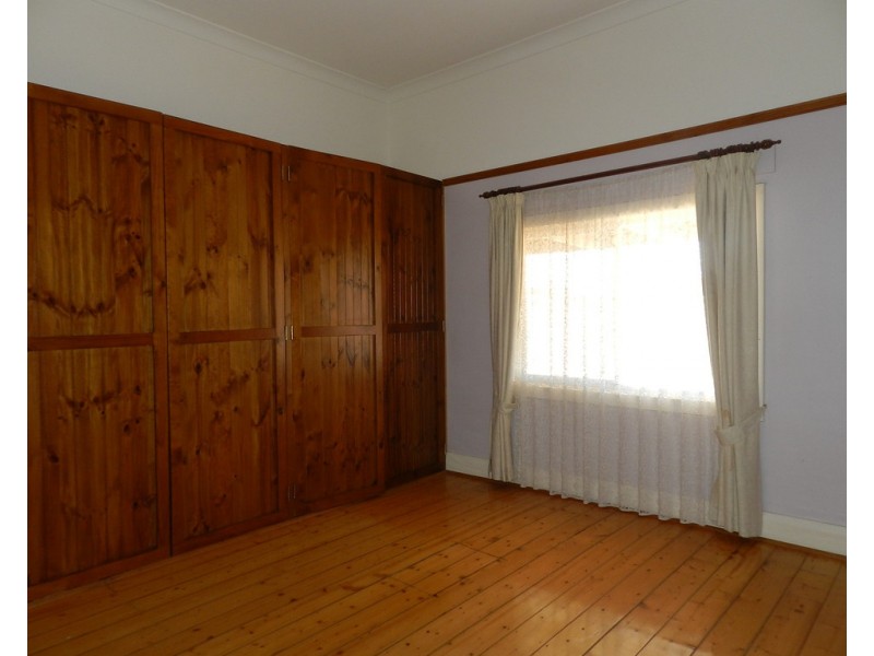 15 Garrett Road, Glossop SA 5344