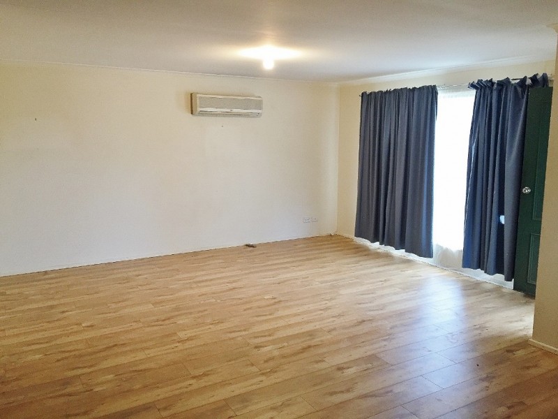 2 Oak Street, Loxton SA 5333