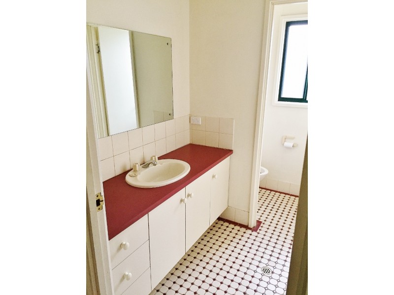 2 Oak Street, Loxton SA 5333