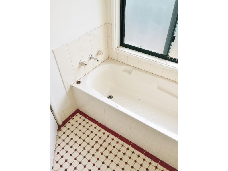 2 Oak Street, Loxton SA 5333