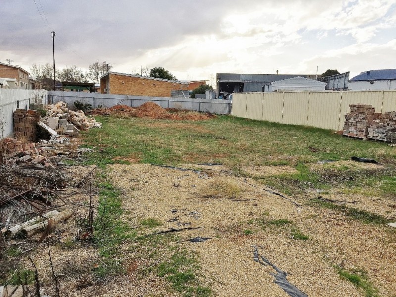 2 Oak Street, Loxton SA 5333