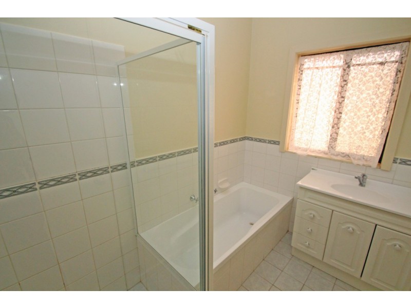 1A/3 Scarborough Court, Renmark SA 5341