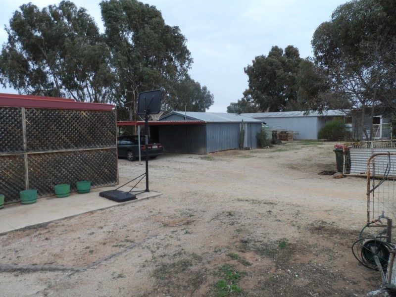 288 Alamein Avenue, Loxton SA 5333