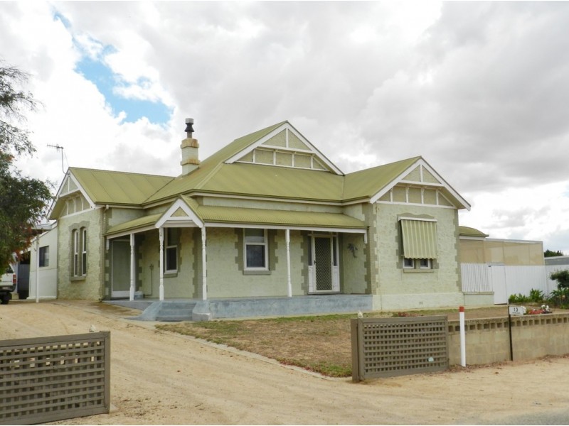 13 Loxton Drive, Moorook SA 5332