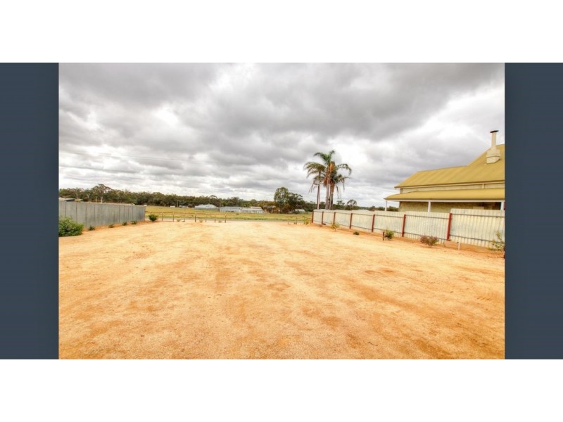 13 Loxton Drive, Moorook SA 5332