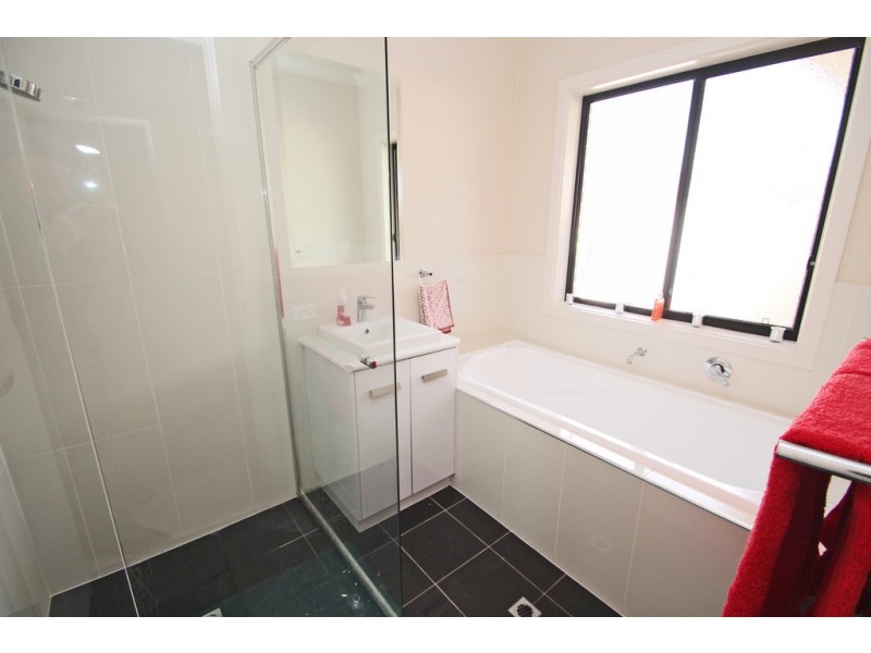 15 Hopkins Street, Renmark SA 5341