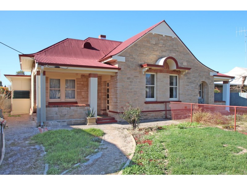 24 and 26 Thirteenth Street, Renmark SA 5341
