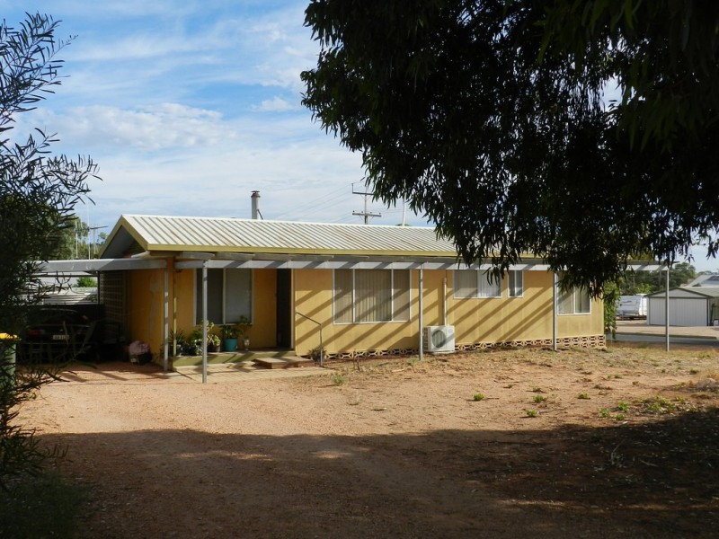 2 Aird Street, Moorook SA 5332