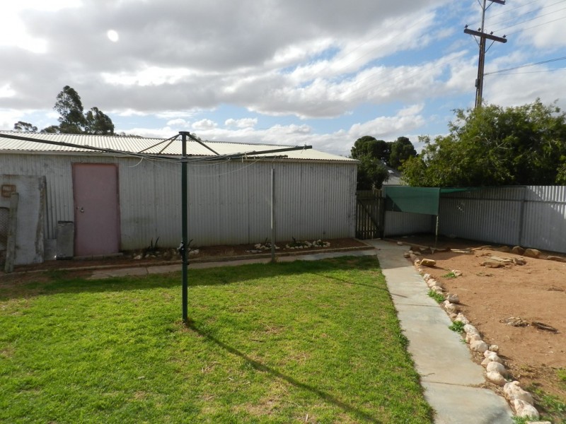 2 Aird Street, Moorook SA 5332