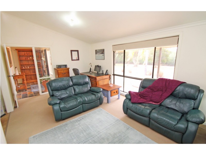 285 Kulkyne Street, Renmark SA 5341