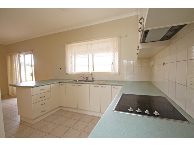 2/3 Scarborough Court, Renmark SA 5341